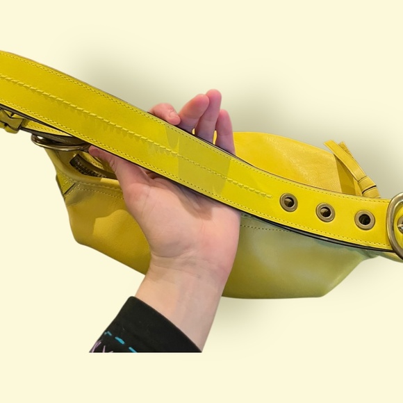 Coach Legacy Ergo Bucket Bag Sunflower Yellow Leather 11422 Y2K Vintage Shoulder - Picture 12 of 16